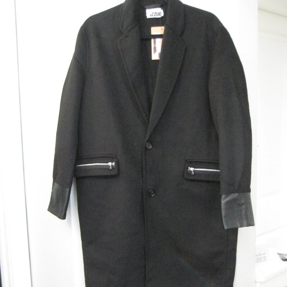 New Izzue wool mens dress coat